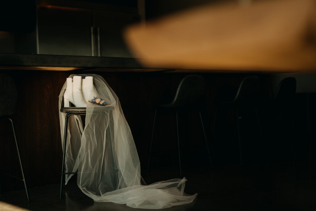 A detail of the brides shoes.